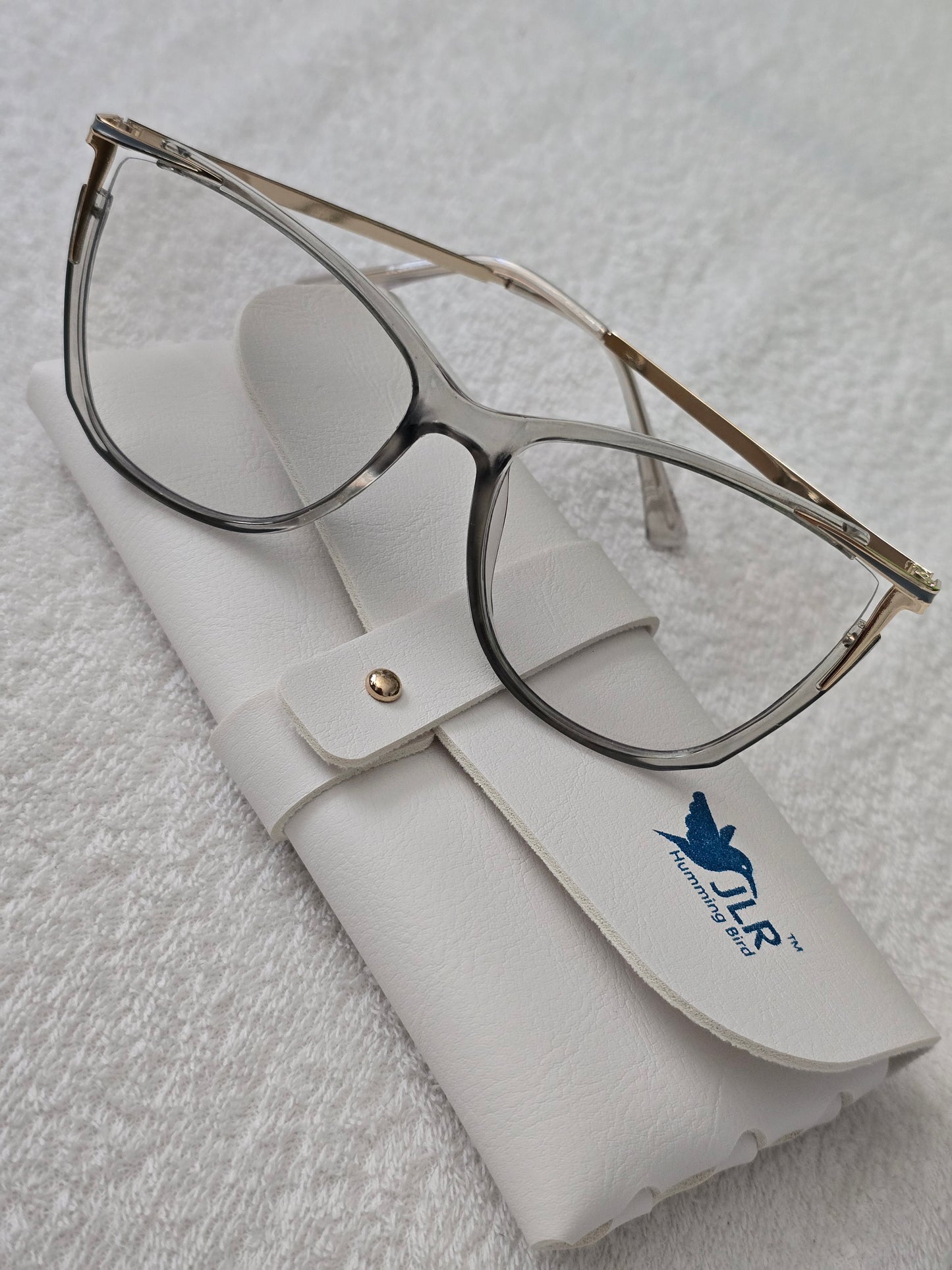 Women's Cat Eye Transition Glasses – Gold Frame
