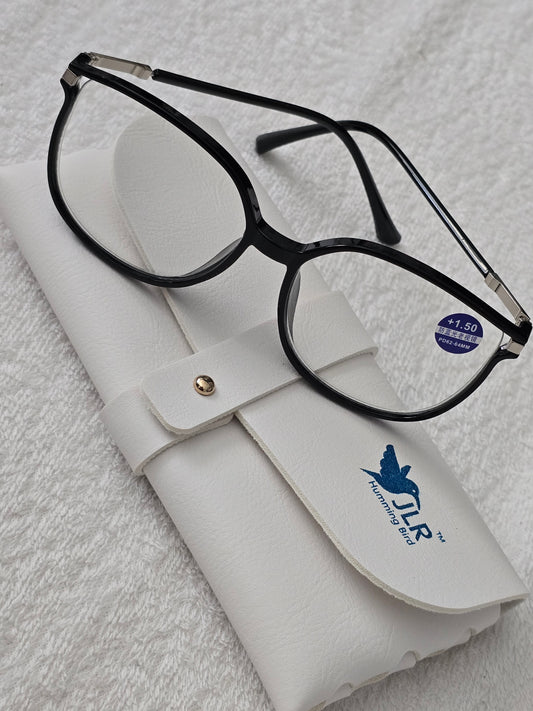 Women’s Round Plastic Readers