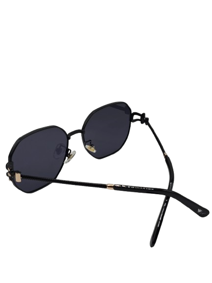 Black Geometric Sunglasses – Gold Accents – Unisex Style