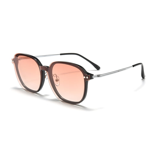 Women’s Ultra-Light Frame with Magnetic Polarized Set Lens