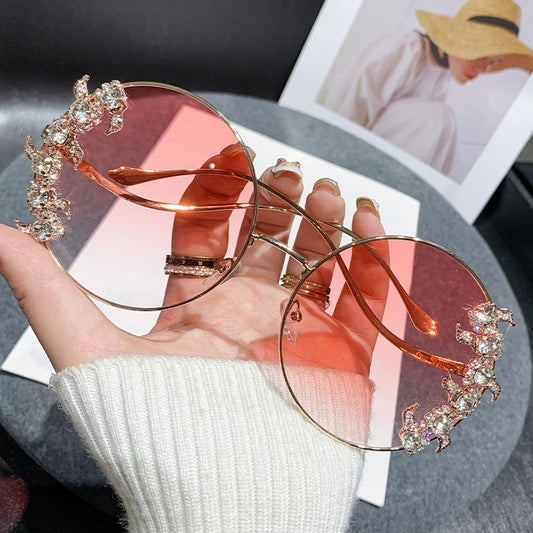 81066_C4_Pink_Gradient_Metal_Round_Diamond