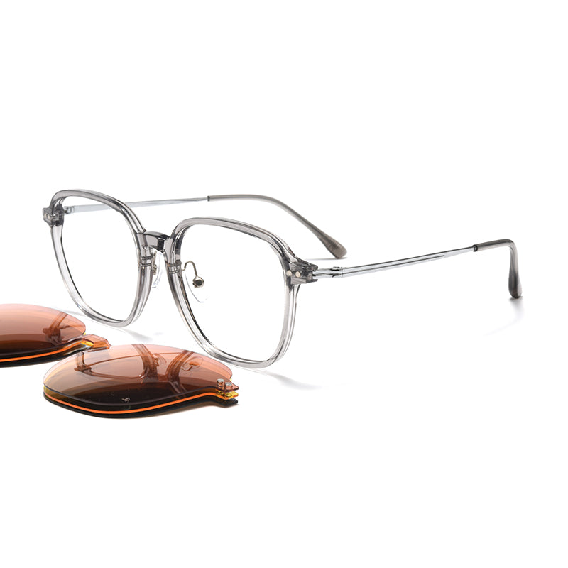 Women’s Ultra-Light Frame with Magnetic Polarized Set Lens